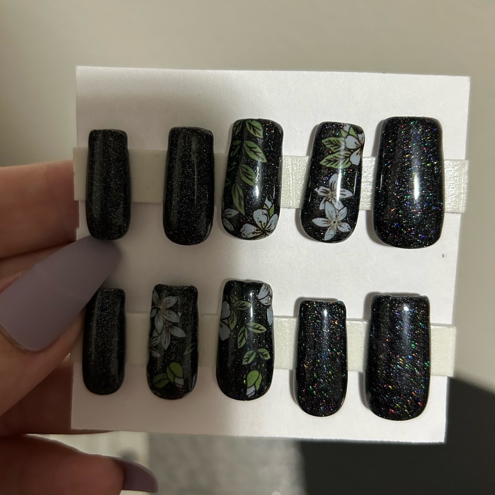 Black Sparkly Acrylic Nails - with green flowers - press on size n/a